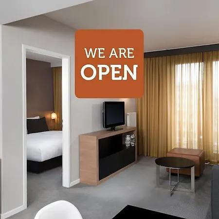 Lejlighedshotel Adina Hackescher Markt