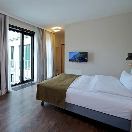 Numa Nook Aparthotel 4*