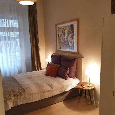 Apartment West