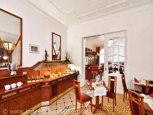 Schoeneberg Otel