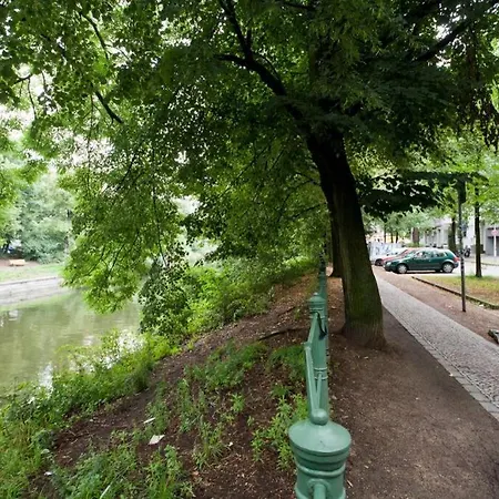 On The Landwehrkanal Apartment