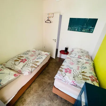 Zentrale Ruhige In Berlin