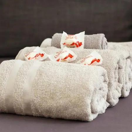 Apartment Center *