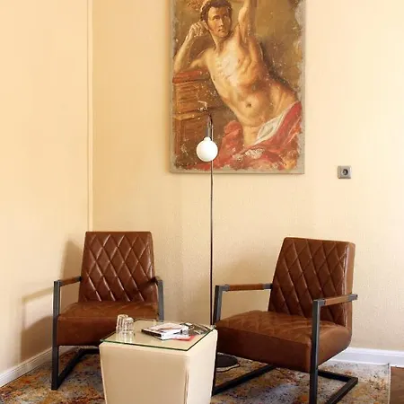 Arthotel Connection