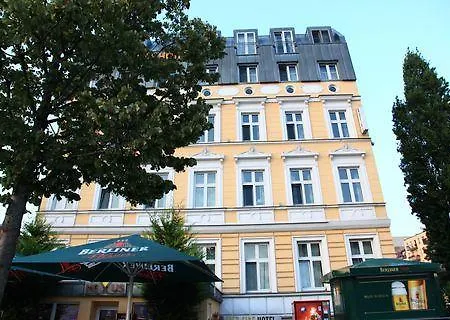 Szálloda East Side 3*