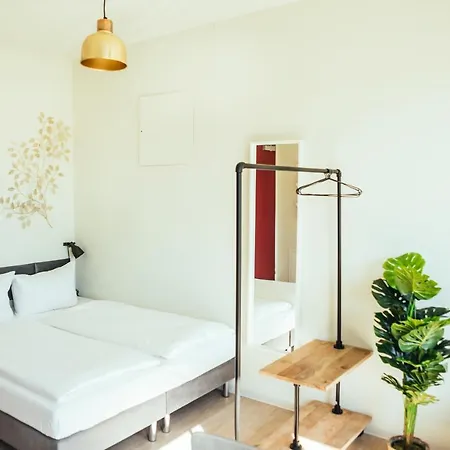 The Rix & Suites Near Sbahn Neukolln Берлин