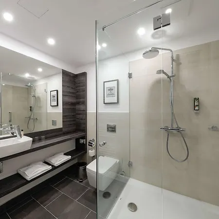 Hotel Airporthotel Berlin-adlershof 3*