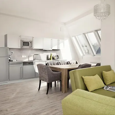 Rosenthal Residencia 5*