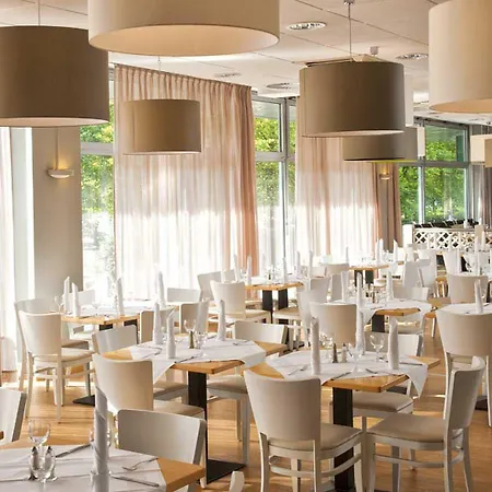 City-east Landsberger Allee, An Ihg 4* Берлин