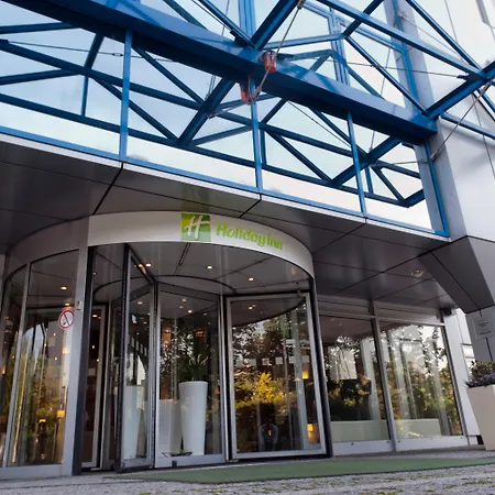 Отель City-east Landsberger Allee, An Ihg