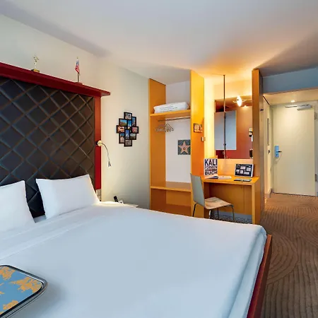 Ibis Styles Mitte 3*