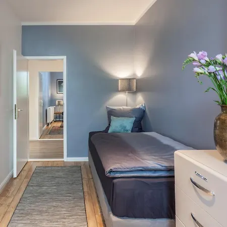The Paul Ii, 3 Bedrooms Up To 6 Ppl In Prenzlauer Berg Apartment Berlin