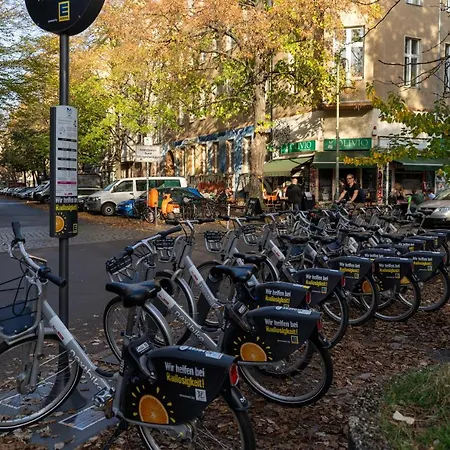 Lejlighed Stylische Altbauwohnung Zentral In Kreuzberger Kiezlage