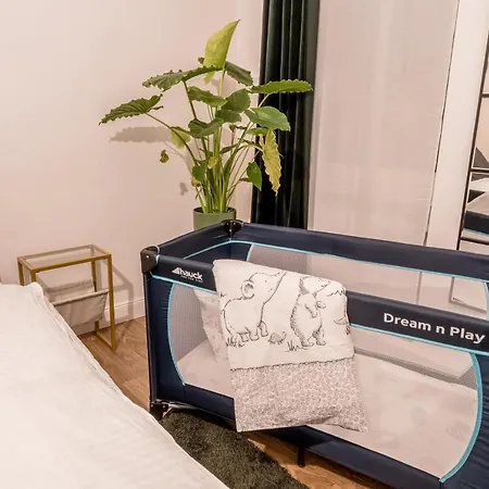 Lejlighed Stylische Altbauwohnung Zentral In Kreuzberger Kiezlage *