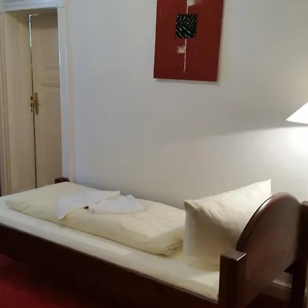 Kima Guest house 3*
