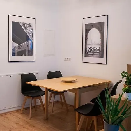Zuhause Fuehlen In Kreuzberg Daire Berlin