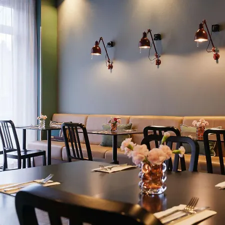 Adina Mitte Aparthotel 4*