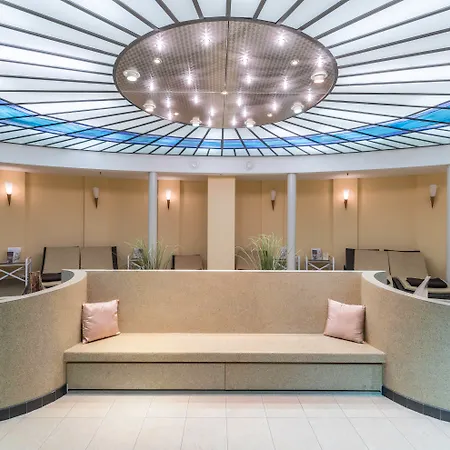 Park By Radisson Alexanderplatz Hotel 4*