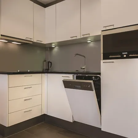 Adina Mitte 4* Berlin