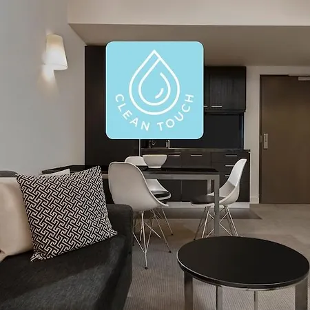 Aparthotel Adina Mitte 4*