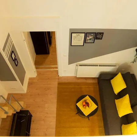 Cosy Loft Style In Wilmersdorf Berlin