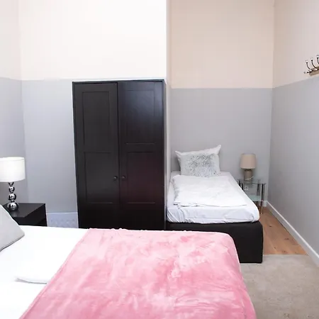 Apartment Big 4rooms Kurfuerstendamm Berlin