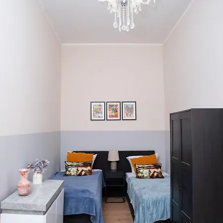 Big 4rooms Kurfuerstendamm