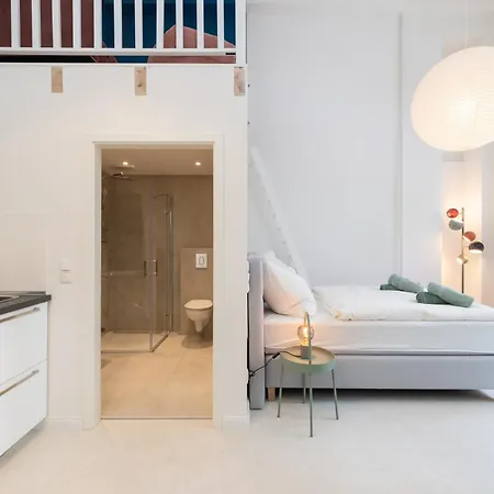 Apartment Great 2-room Loft With 2 Bathrooms And 2 Kitchen Berlin