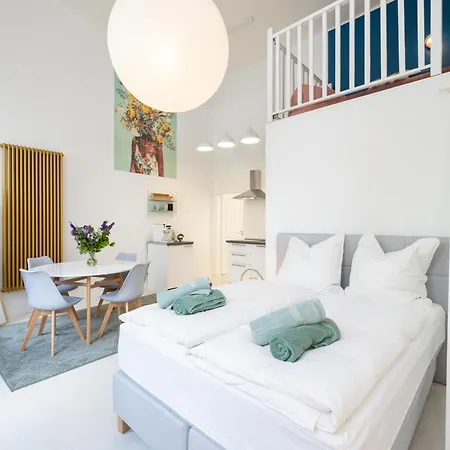Apartment Great 2-room Loft With 2 Bathrooms And 2 Kitchen *