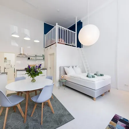 Great 2-room Loft With 2 Bathrooms And 2 Kitchen Apartment