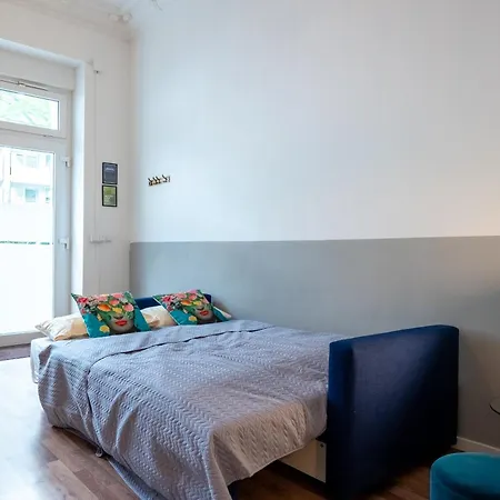 アパート Modern, Flat With Workspace