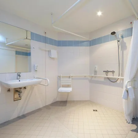 City-west Hotell