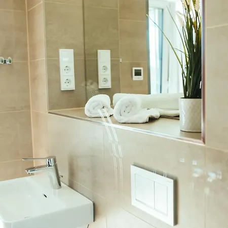 The Rix & Suites Near Sbahn Neukolln Апартаменты
