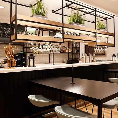 Hotel East Side By Ihg Berlino