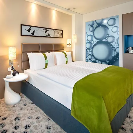 East Side By Ihg 4*