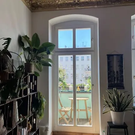 Enjoy Prenzlauer Berg At Its Best - Bright, Spacious, Ideally Located On 60M2 For 2 People Apartman