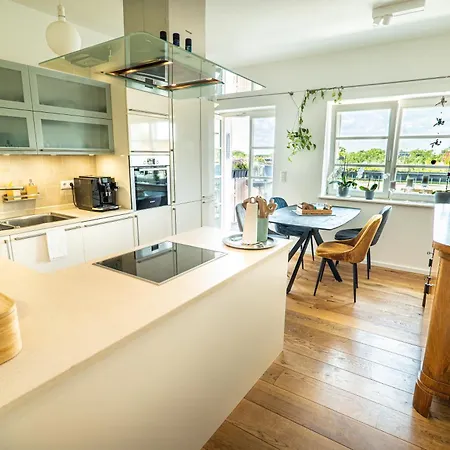 Апартаменты Exklusives Berliner 3 Loft Auf 92m² - In Urbaner Historischer Koepenicker Stadtvilla *