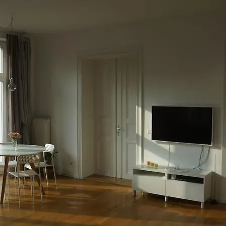Bright & Lovely Centre Apartamento Berlim