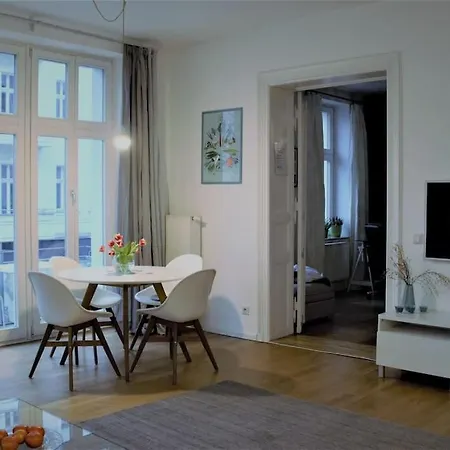 Bright & Lovely Centre Apartamento