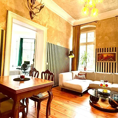 Apartment -neu- Vintage-flair In Kreuzberg
