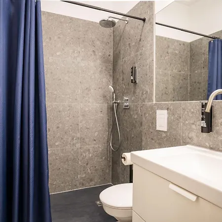 Modern Living In Friedrichshain Apartment