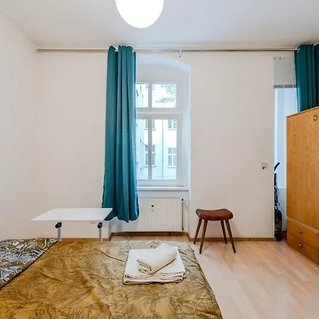 Apartment Tranquil Retreat Prenziberlin Near Alexanderplatz