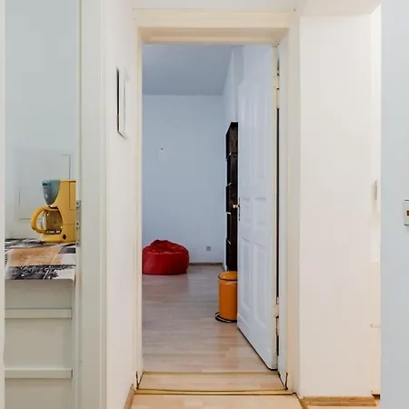Tranquil Retreat Prenziberlin Near Alexanderplatz Apartment