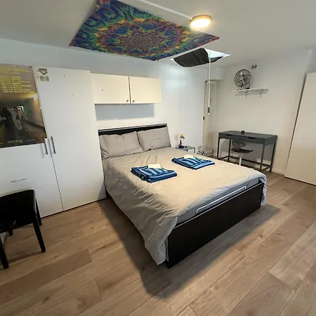 Inspiring, Bright Loft - Garage, Wifi, Bicycle Appartamento Berlino
