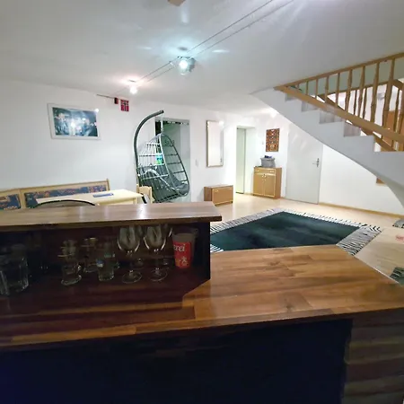 Nahe 224qm Traumhaus Im Gruenen Mit Sauna Und Kamin Feriehus Berlin