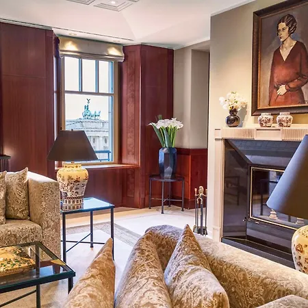 Adlon Kempinski Hotel 5*