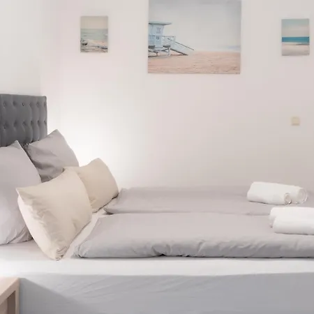Ξενοδοχείο με διαμερίσματα Urban Flats *