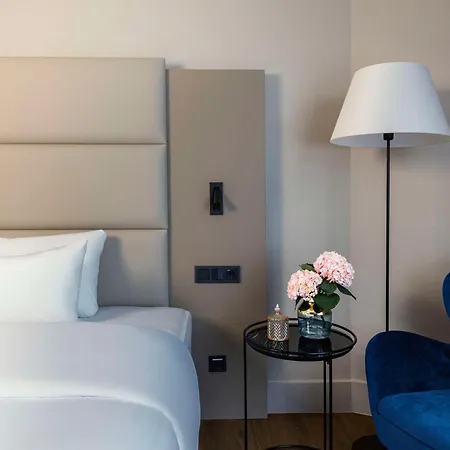 Hotel Nh Kurfuerstendamm Berlino