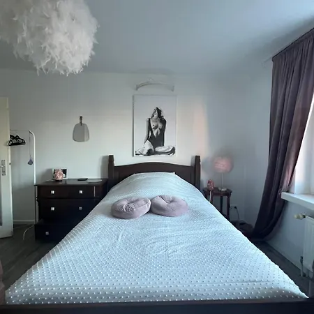 Stylish - For Women Homestay *