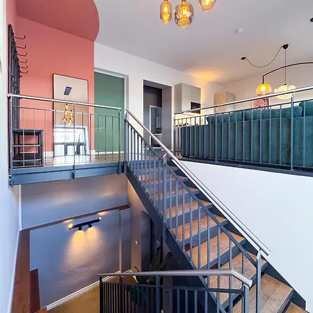 Schoenhaus Prenzlauer Berg - Grosszuegiges Design-apartment Apartment *